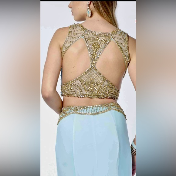 Alyce Size 2 Navy BlueTwo Piece Formal Gown Amazing Beading Shiny Prom Party - Picture 3 of 7